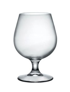 RISERVA CAL COGNAC (S.C.) Capacità: 53 cl - 18 oz Altezza: 149 mm ø 99 mm - 4''