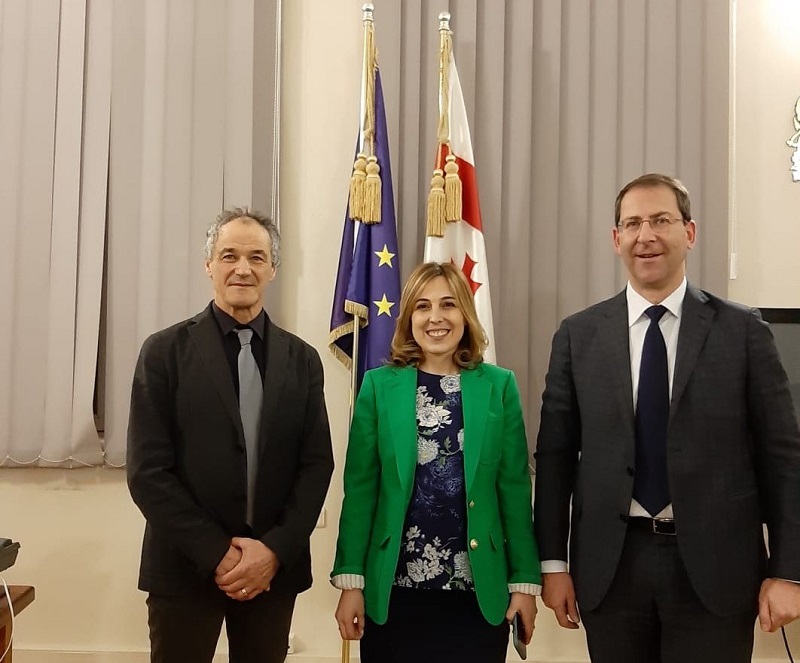 Del Grosso Destreri, Vice Ministro Educazione e Ioriatti