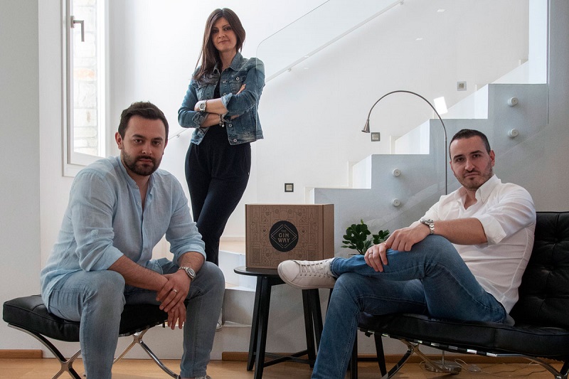 The-Gin-Way-Alessio-Maccione,-Sabrina-Sinigaglia-e-Cesare-Zavattaro