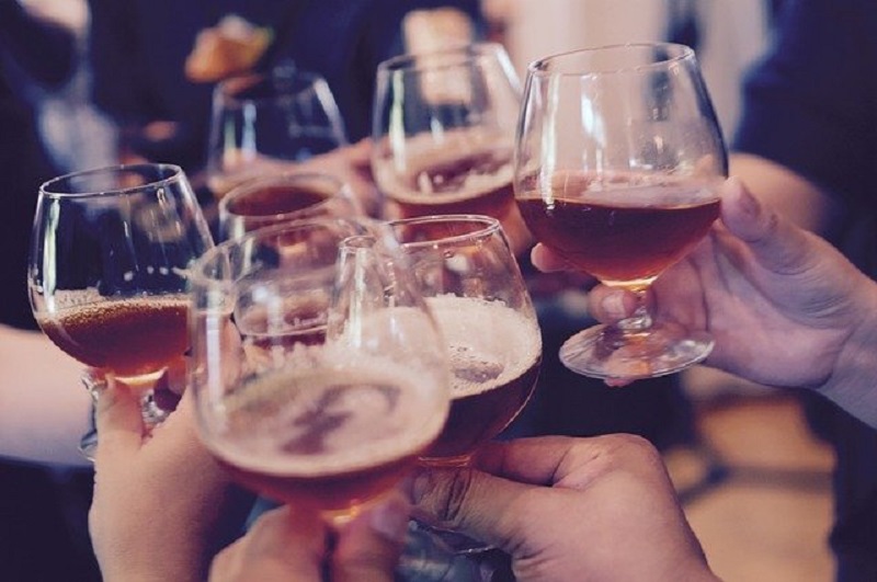 5fe1dc434d53b10ff3d8992cc52036761d39c3e455517341702f73d593 640 Wine