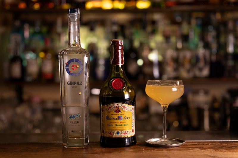 Drink Focus Di Joe Marzovilla Proprietario E Bartender Del Parlapiano Buvette Di Mola Di Bari