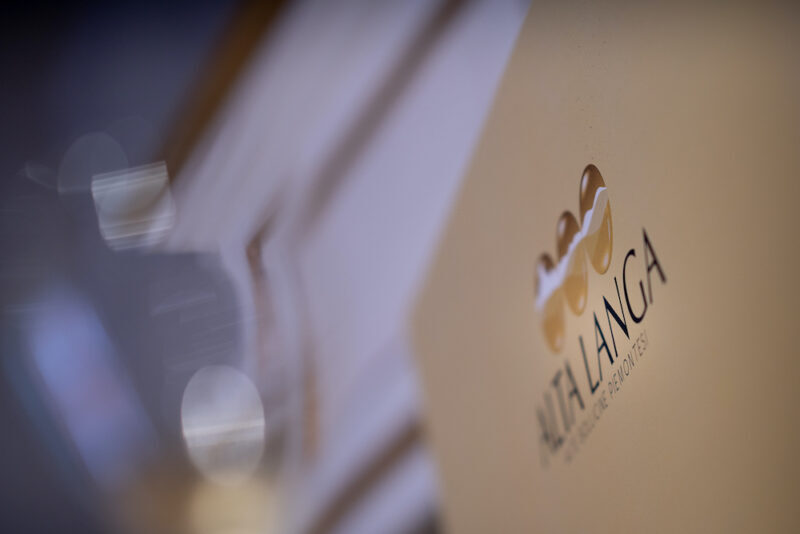 Vinitaly 2022: i produttori del Consorzio Alta Langa presenti in fiera e le cuvée in degustazione a Verona