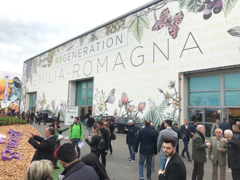 Il tratto che ci unisce. L’Emilia-Romagna al Vinitaly