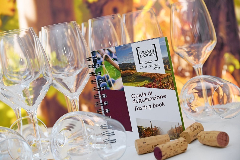 Grandi Langhe 2020: Oltre 2 mila professionisti del vino da 34 paesi del mondo