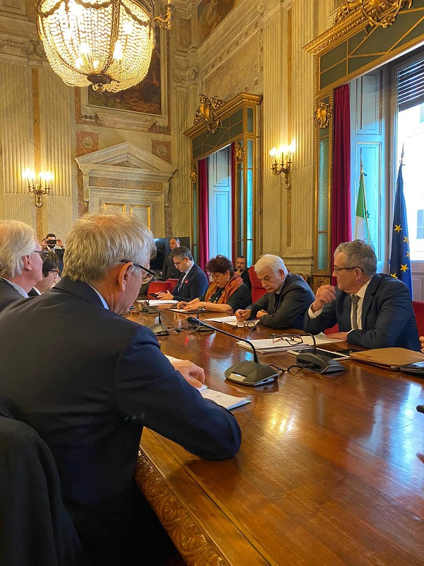 Incontro Filiera Vino Con Ministro Bellanova