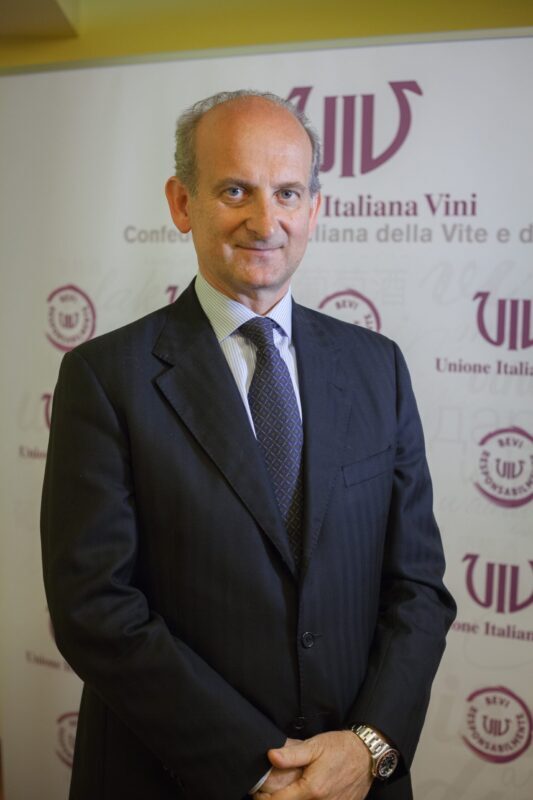 Lamberto Frescobaldi Presidente Uiv Scaled E1651649654526