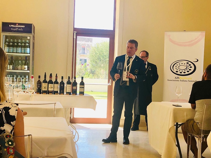"Sfumature di Sangiovese": A Matera protagonista il vitigno toscano