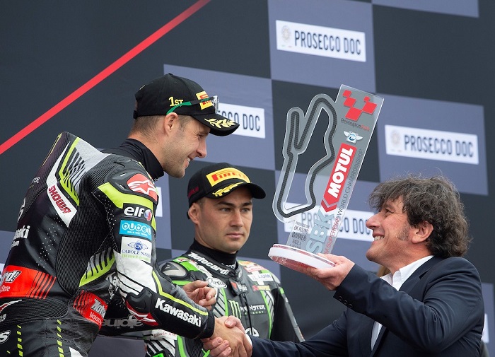 Il Prosecco Doc vola in pista nei circuiti di Sachsenring e Donington: WSBK, MotoGP™ e il battesimo di MotoE™
