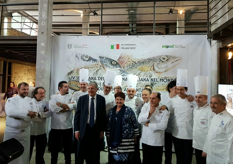 Presentazione La Settimana Della Cucina Italiana Nel Mondo Dg De Luca E Ministro Bellanova