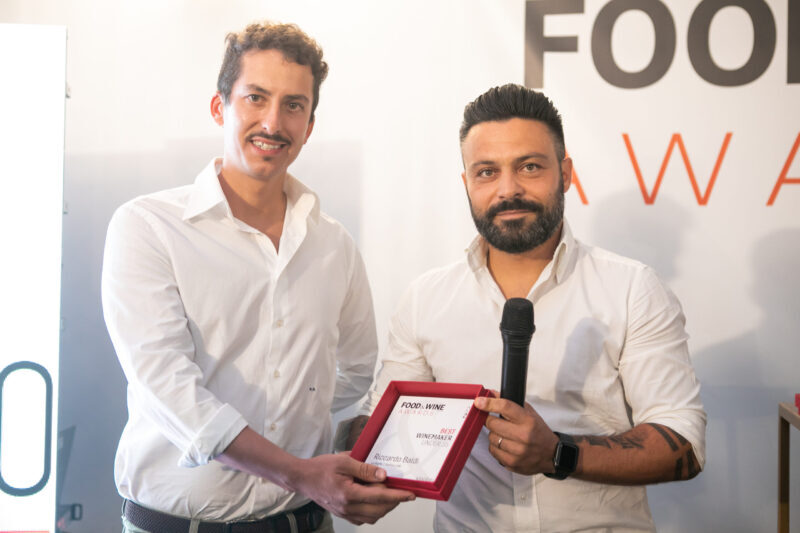 Riccardo Baldi De La Staffa E Emiliano De Venuti Ceo Di Vinoforum Premio Best Winemaker Under 35 Scaled E1631794207282