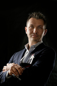 nicola-bicchiere