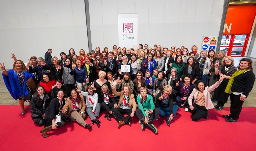donne-del-vino-del-mondo-2-forum-internazionale-simei-milano-2022