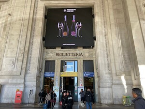 milano-stazione-centrale-galleria-delle-carrozze