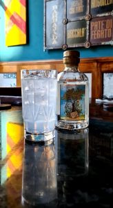 dada-in-taverna-gin