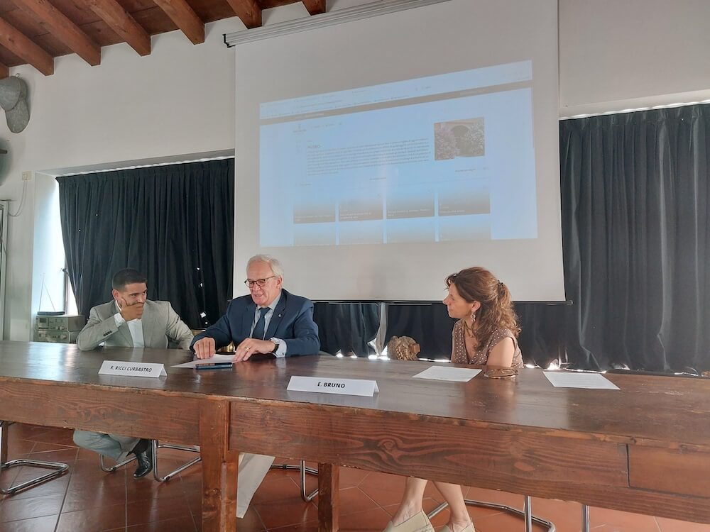 Tecnologia al servizio dei sei secoli di storia agricola e vitivinicola: Nasce l'archivio digitale ricci curbastro